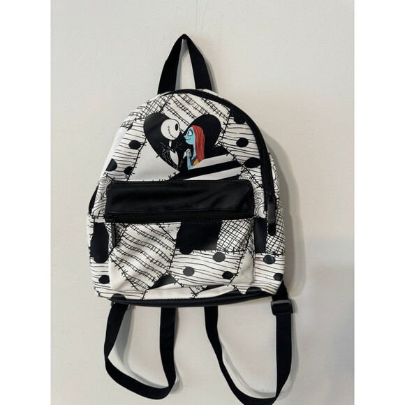 DISNEY NIGHTMARE BEFORE CHRISTMAS 2021  JACK AND SALLY MINI BACKPACK NWOT - Picture 1 of 5